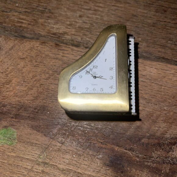 Vintage Platinum Brass Piano Clock-Very Good - Picture 2 of 6